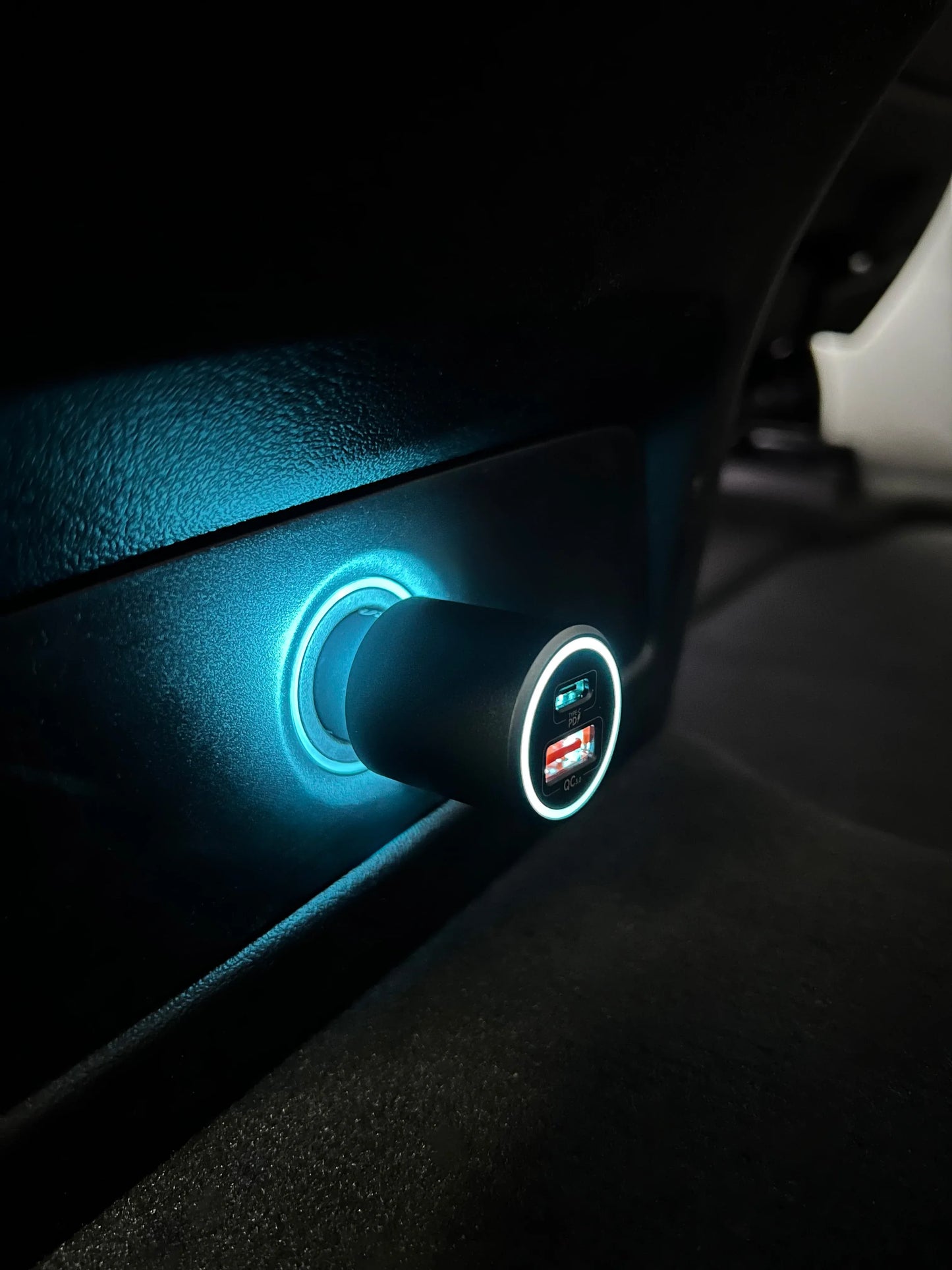 Cargador de Coche | (USB-C y USB-A) 53W